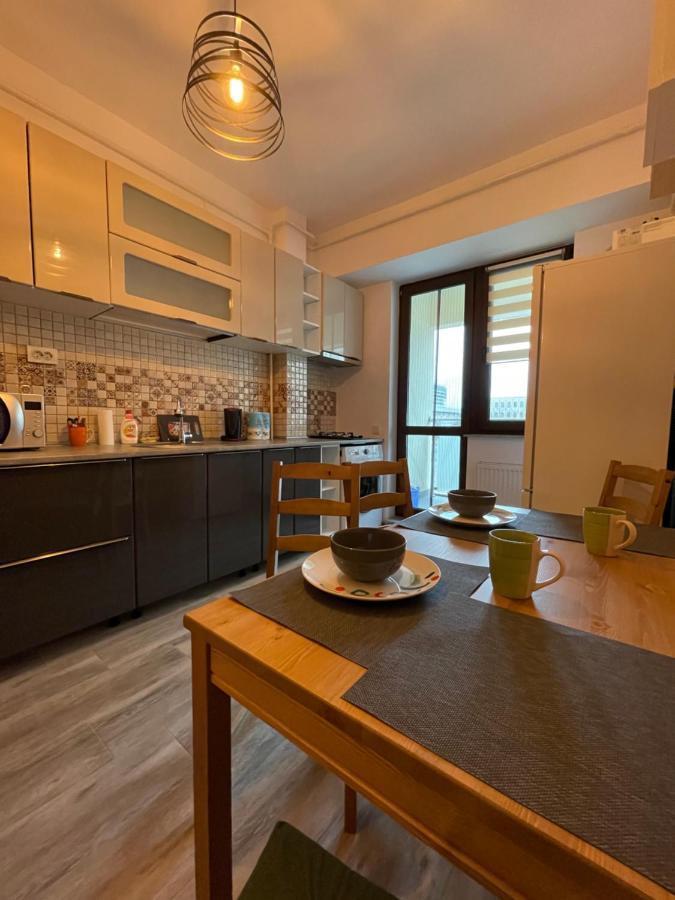 Apartment Near Palas Mall Iasi Exterior foto